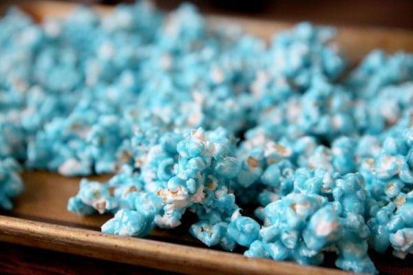 Blue popcorn